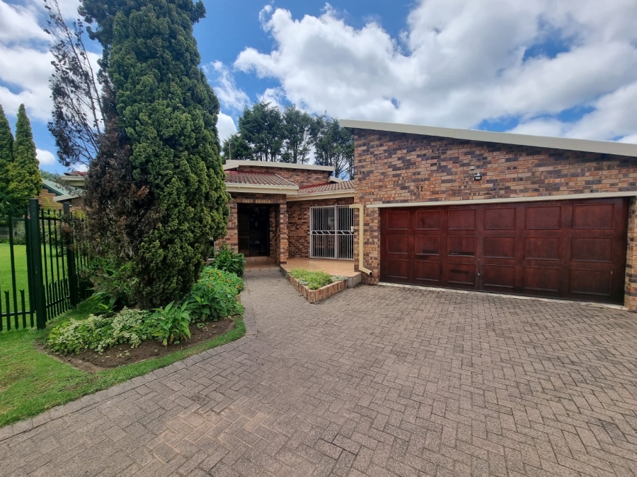 To Let 3 Bedroom Property for Rent in La Provance Free State